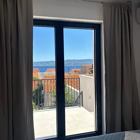 Casa Old Town Апартаменти Бол